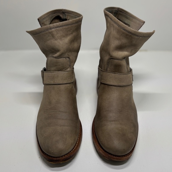 Frye Gray Leather Engineer Ankle Boots Size 8 Made in Mexico - Picture 4 of 14